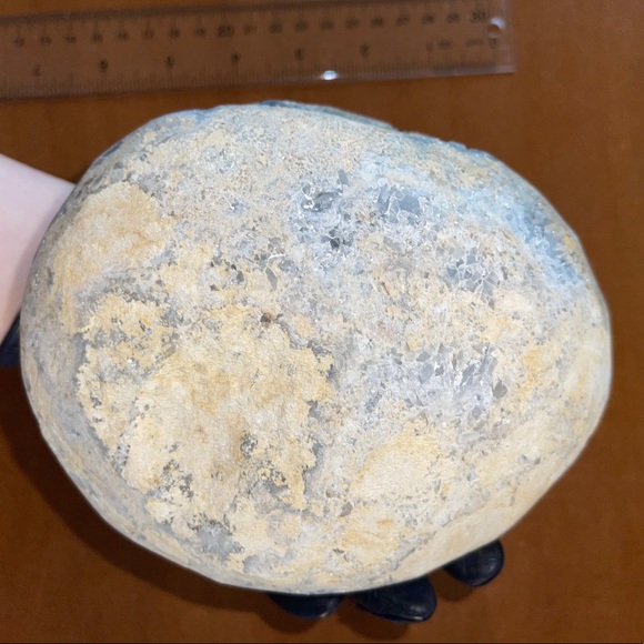 XL Celestite Egg - Picture 15 of 15